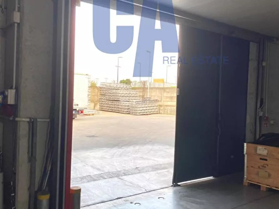 Immagine 3 di Capannone industriale in affitto  in VIA MILANO a Segrate