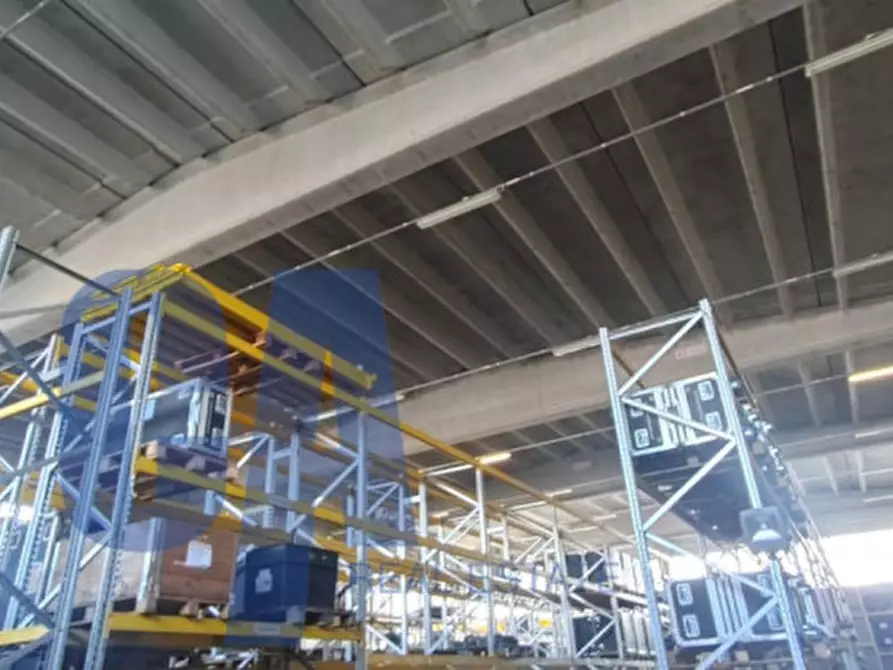 Immagine 13 di Capannone industriale in affitto  in VIA MILANO a Segrate