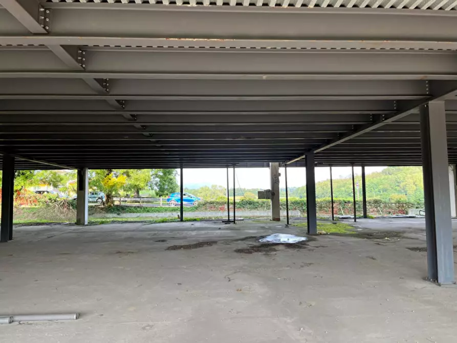 Immagine 17 di Attività commerciale in vendita  in Via Montesordo, 22072 Cermenate CO, Italia a Cermenate