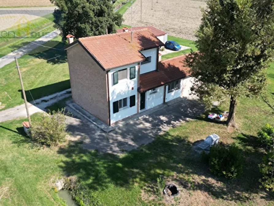 Immagine 1 di Casa indipendente in vendita  in Via Spinazzino 8 a Argenta