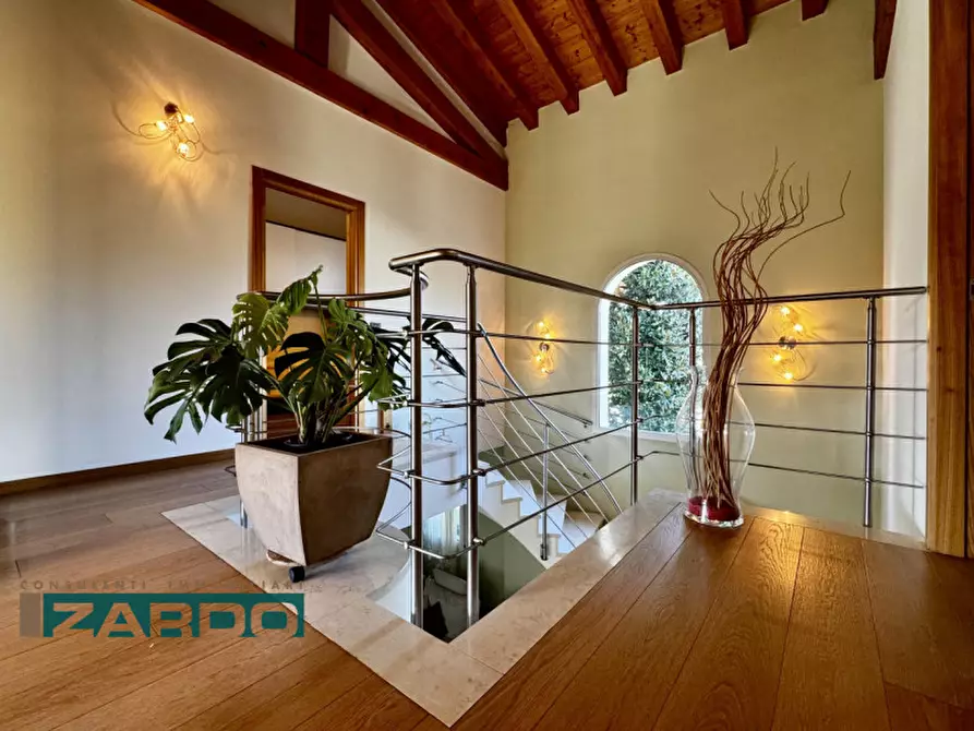 Immagine 11 di Casa indipendente in vendita  a Loria