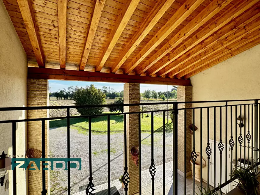 Immagine 12 di Casa indipendente in vendita  a Loria