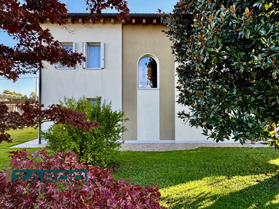 Immagine 20 di Casa indipendente in vendita  a Loria