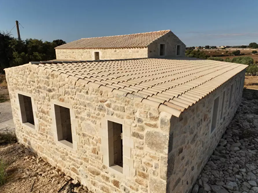 Immagine 15 di Rustico / casale in vendita  in Via Comunale Passo Parrino Ganzeria Abremi a Modica