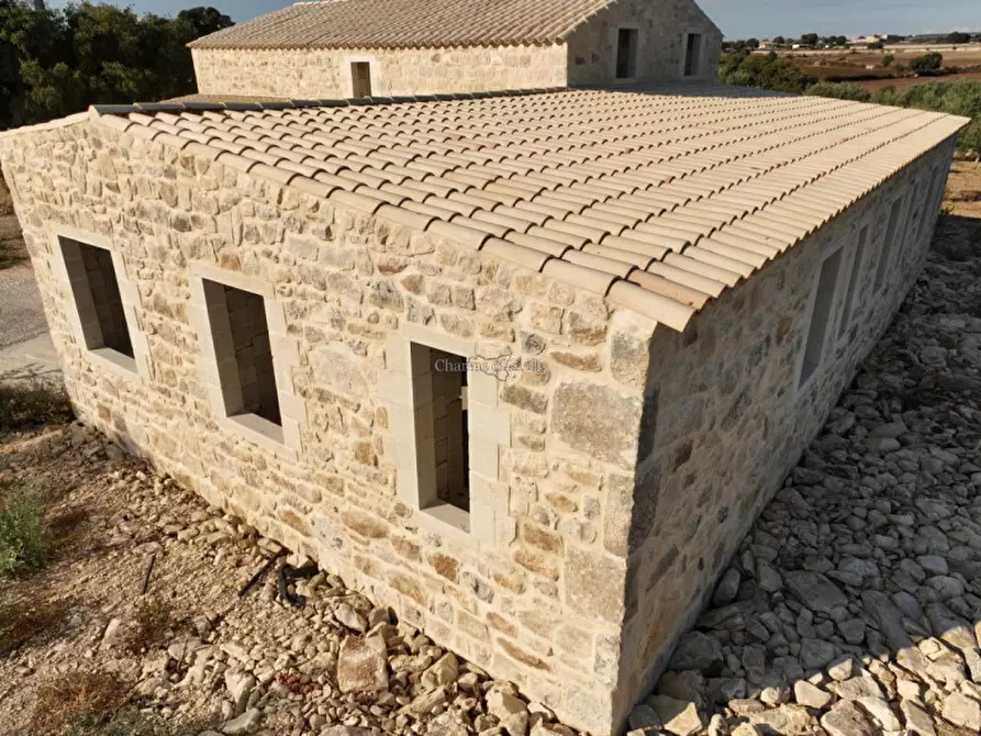 Immagine 19 di Rustico / casale in vendita  in Via Comunale Passo Parrino Ganzeria Abremi a Modica