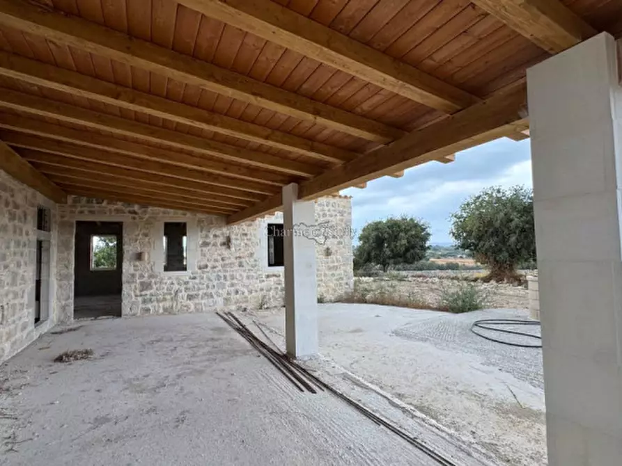 Immagine 29 di Rustico / casale in vendita  in Via Comunale Passo Parrino Ganzeria Abremi a Modica