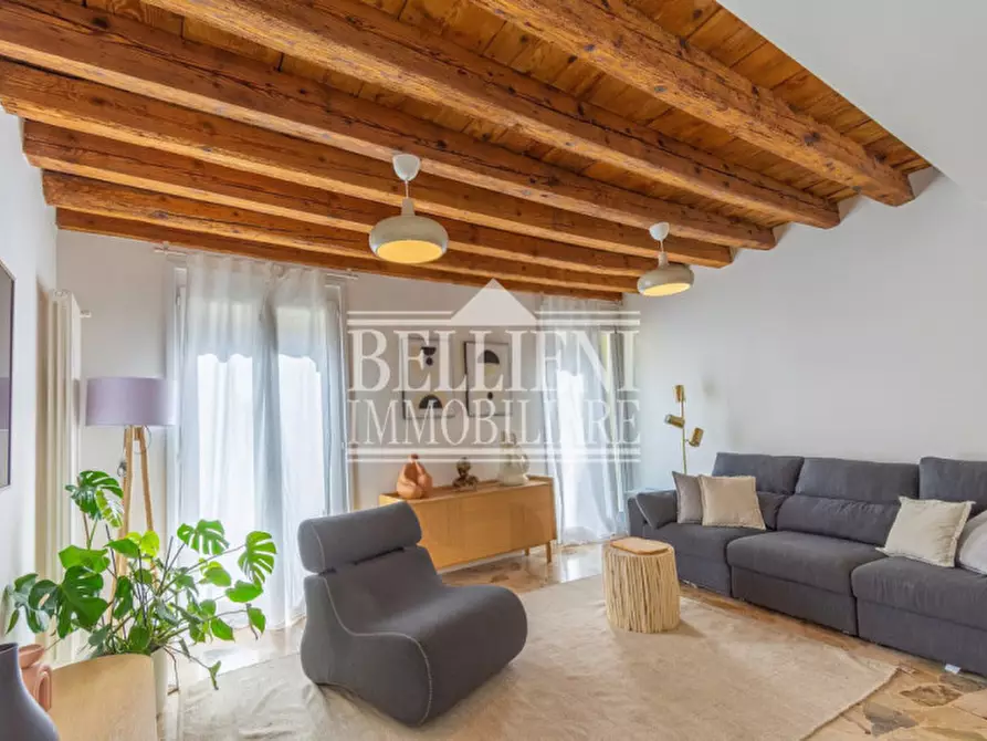 Immagine 2 di Appartamento in vendita  in Contra' Porti a Vicenza