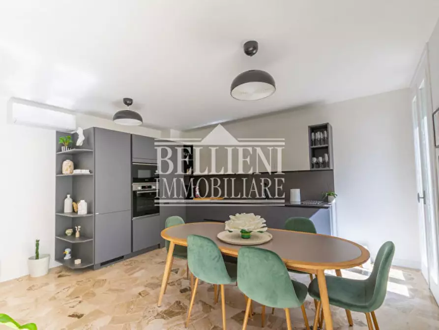 Immagine 3 di Appartamento in vendita  in Contra' Porti a Vicenza