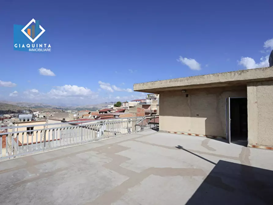 Immagine 6 di Appartamento in vendita  in Via Commendator Vincenzo Panebianco N.12 a Palagonia