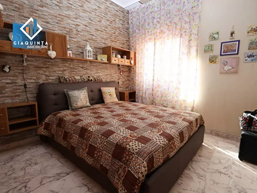 Immagine 7 di Appartamento in vendita  in Via Commendator Vincenzo Panebianco N.12 a Palagonia