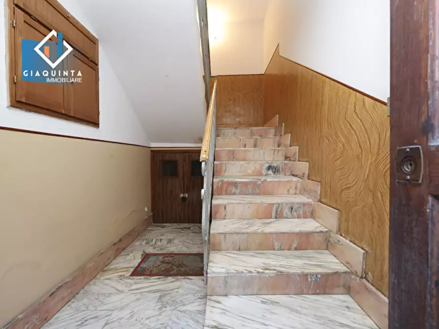 Immagine 18 di Appartamento in vendita  in Via Commendator Vincenzo Panebianco N.12 a Palagonia