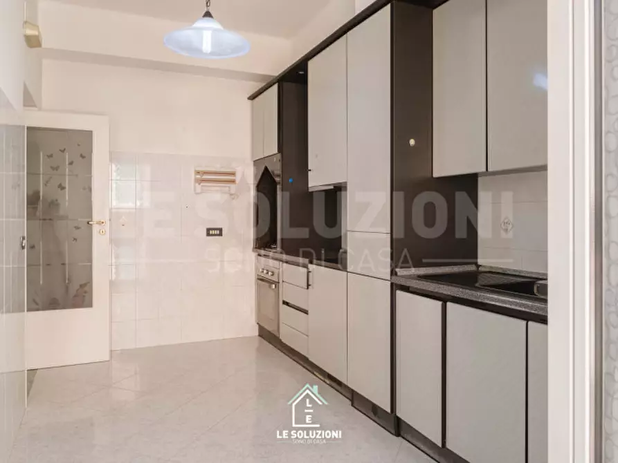 Immagine 14 di Appartamento in vendita  in via cavour 88 a Putignano