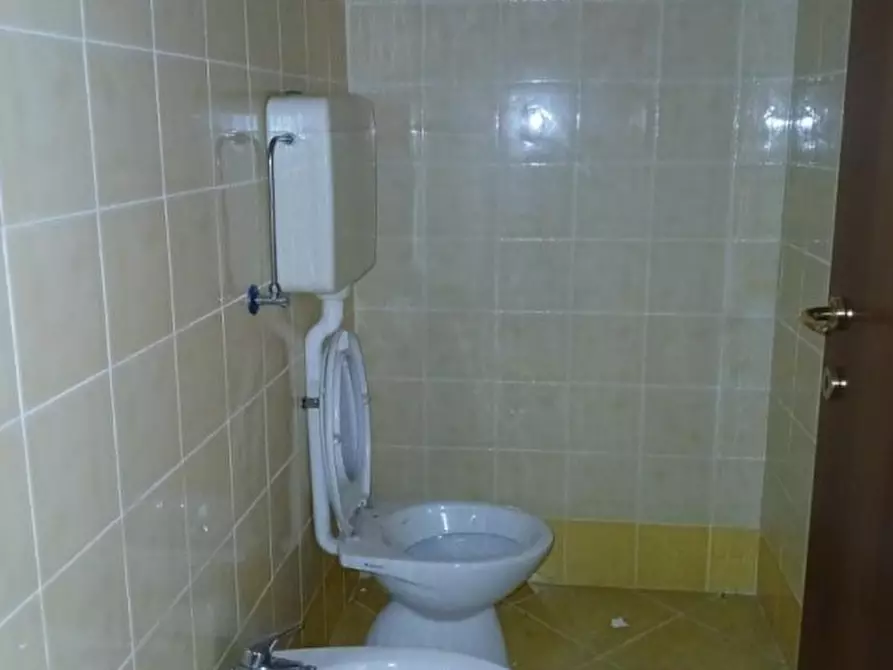 Immagine 9 di Ufficio in vendita  in Via Provinciale Sud a Fosso'
