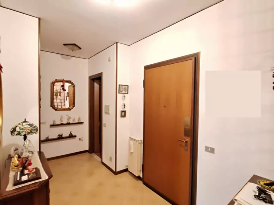 Immagine 2 di Appartamento in vendita  in Via Alessandro Scarlatti a Rovigo