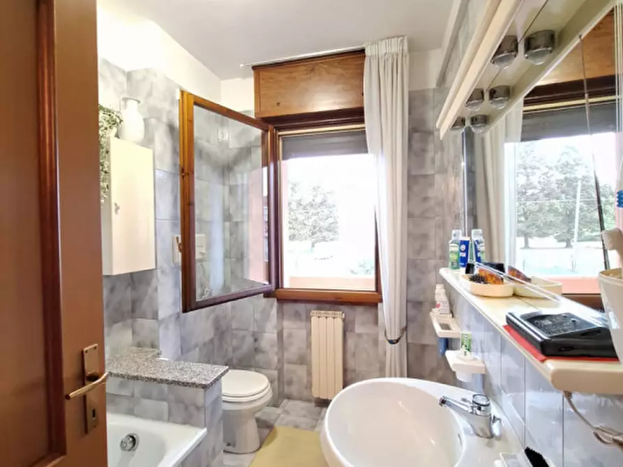 Immagine 18 di Appartamento in vendita  in Via Alessandro Scarlatti a Rovigo