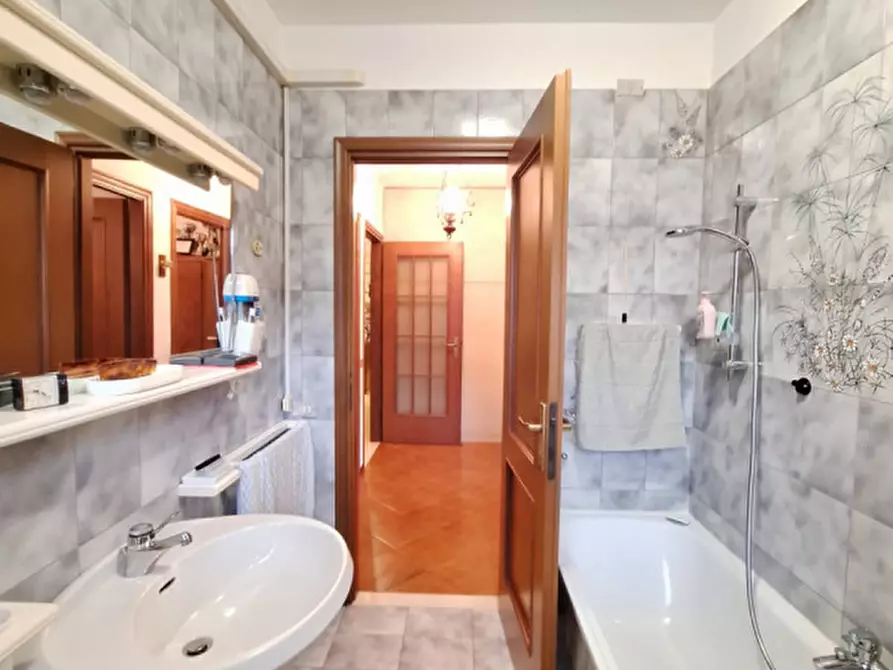 Immagine 19 di Appartamento in vendita  in Via Alessandro Scarlatti a Rovigo