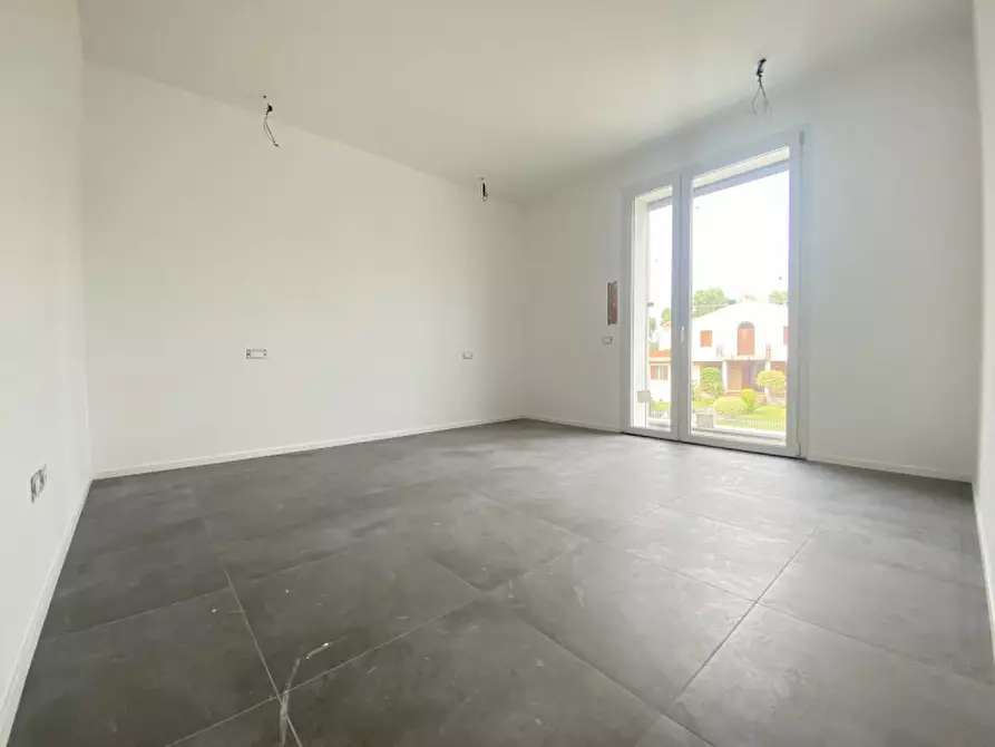 Immagine 4 di Appartamento in vendita  a Massanzago