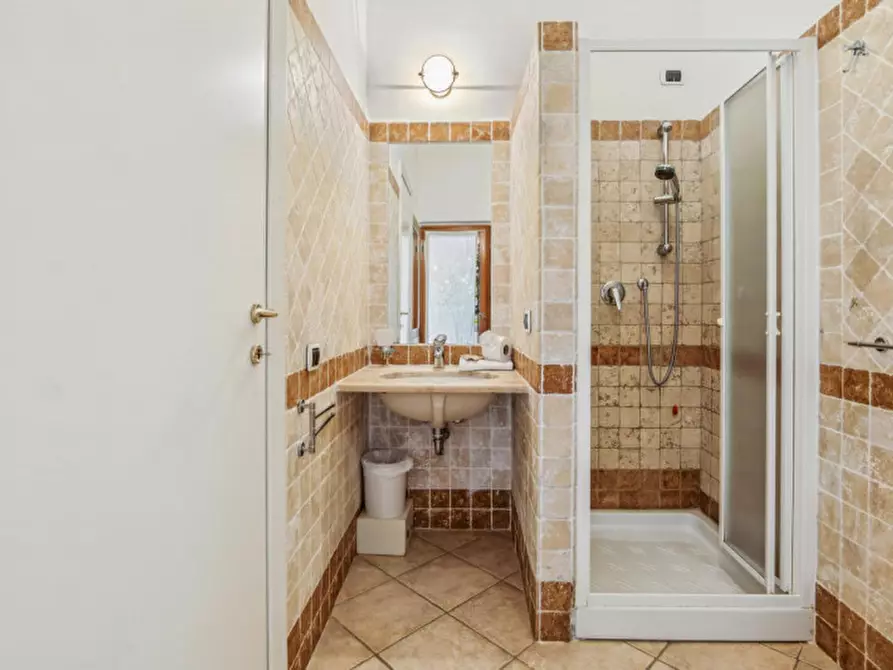 Immagine 7 di Appartamento in vendita  in via fontana umbrina a Olbia