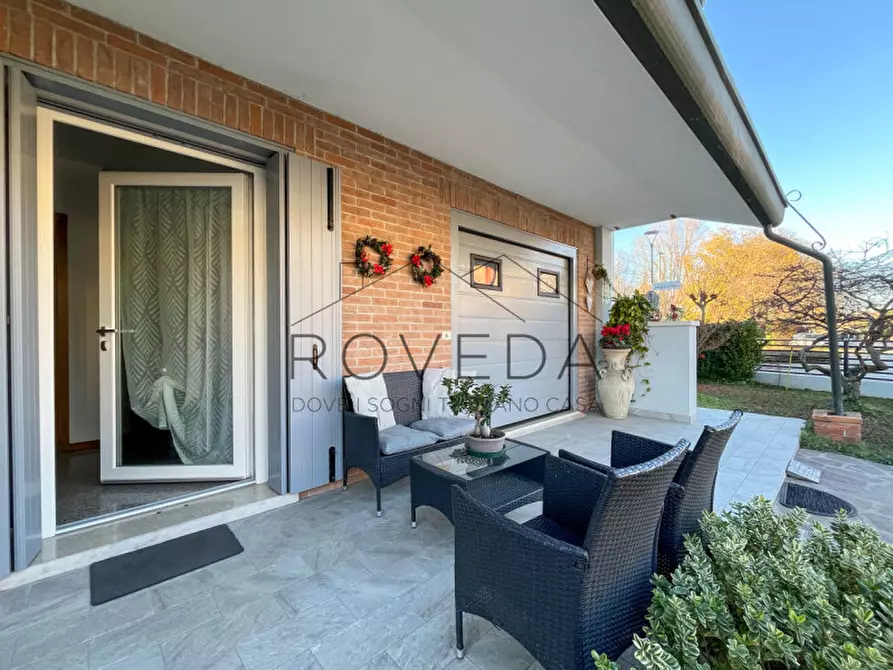 Immagine 2 di Casa bifamiliare in vendita  in Via Roma a Casier