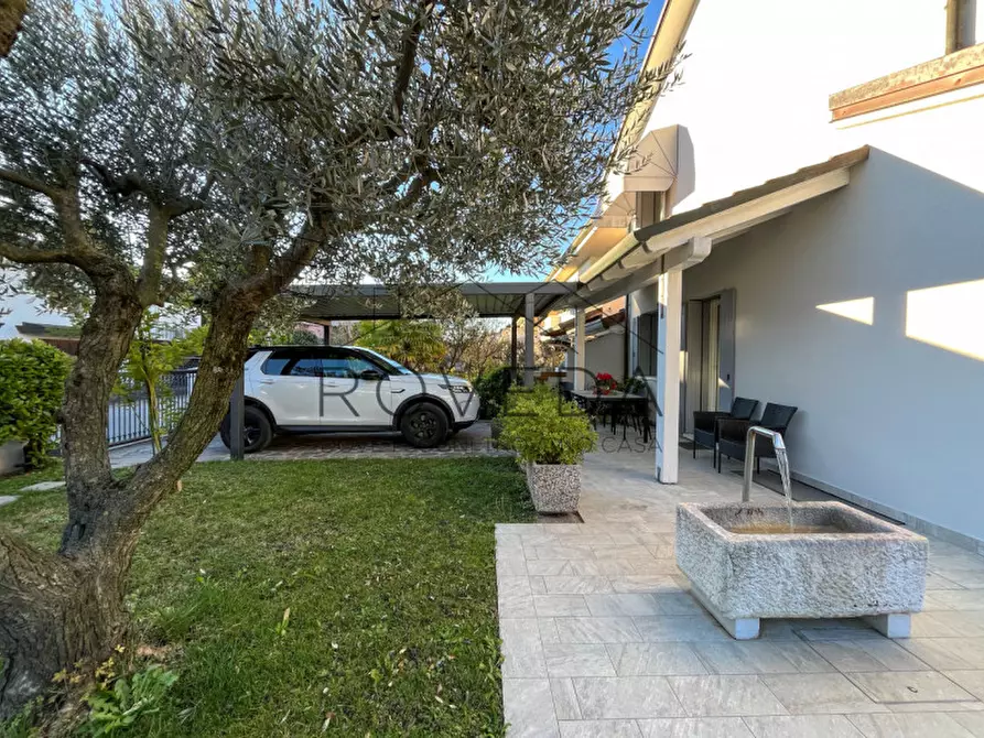 Immagine 26 di Casa bifamiliare in vendita  in Via Roma a Casier