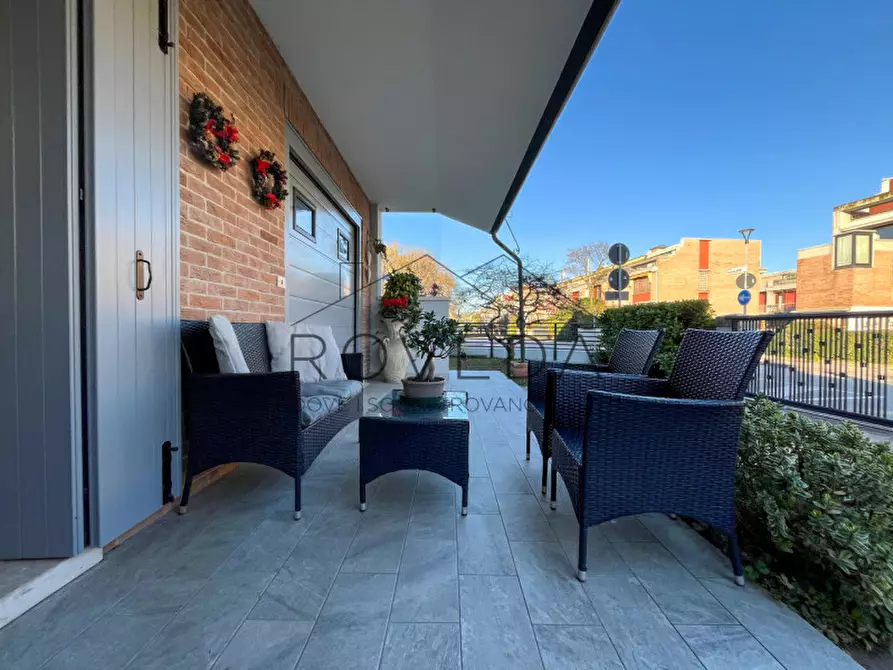 Immagine 30 di Casa bifamiliare in vendita  in Via Roma a Casier