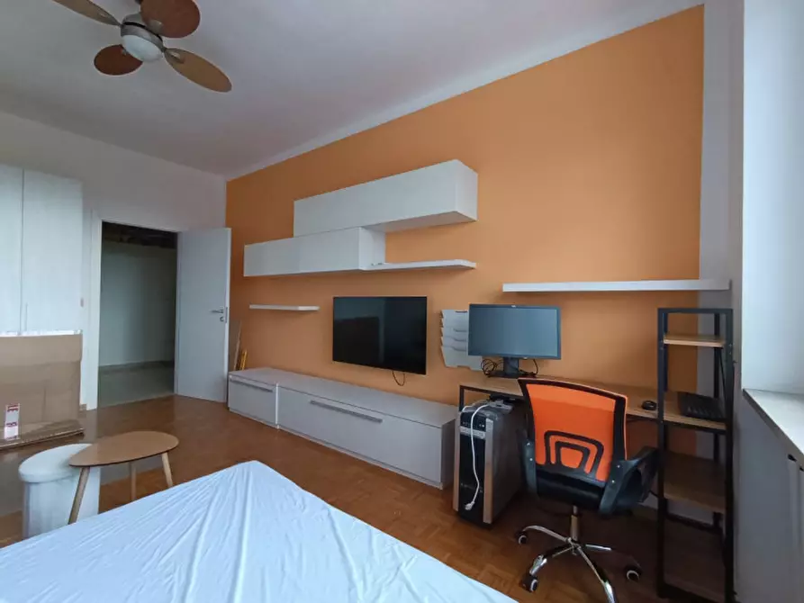 Immagine 8 di Appartamento in affitto  in C.so Correnti Cesare, 35 a Torino