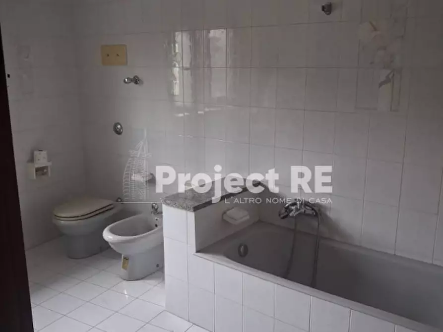 Immagine 15 di Appartamento in vendita  in Vico Salemi a Reggio Di Calabria