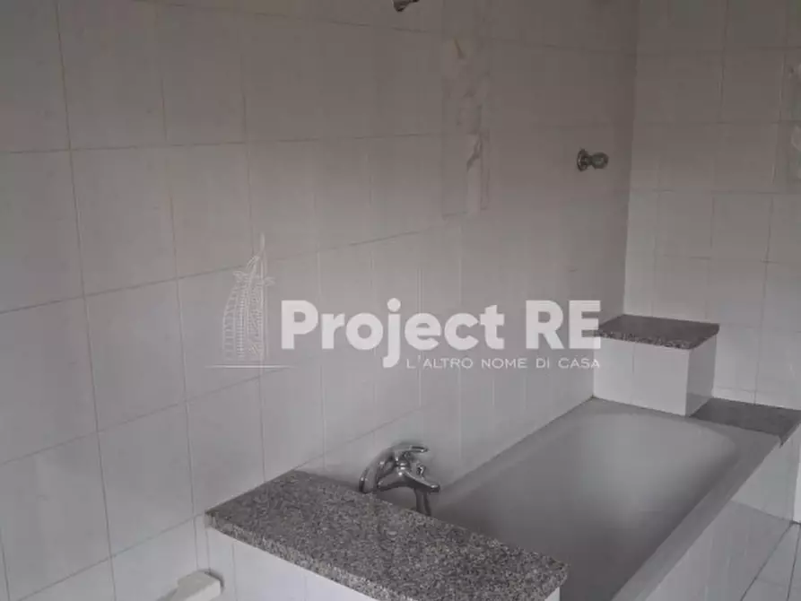 Immagine 16 di Appartamento in vendita  in Vico Salemi a Reggio Di Calabria