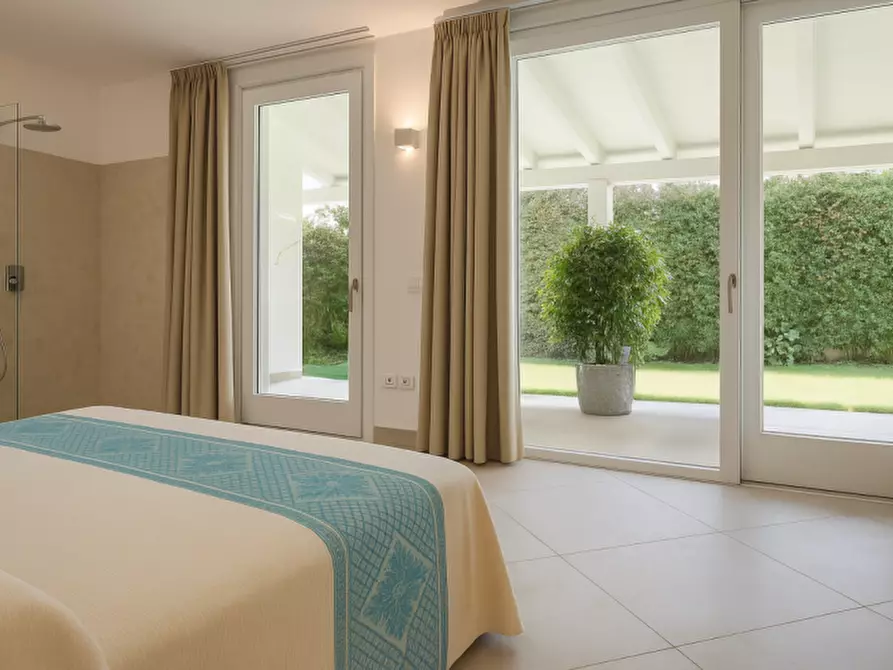 Immagine 18 di Villetta a schiera in vendita  in via fontana umbrina a Olbia