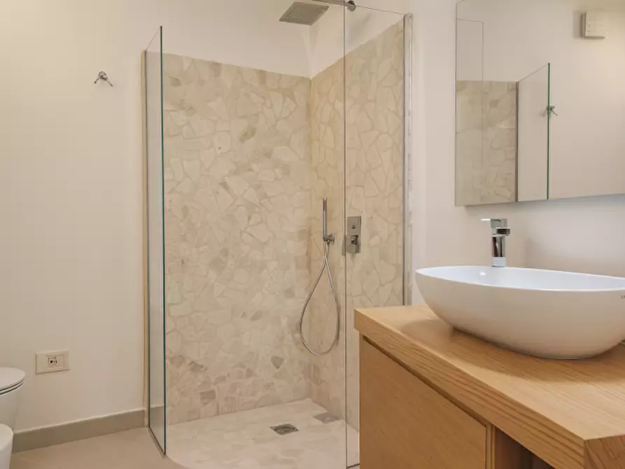 Immagine 23 di Villetta a schiera in vendita  in via fontana umbrina a Olbia