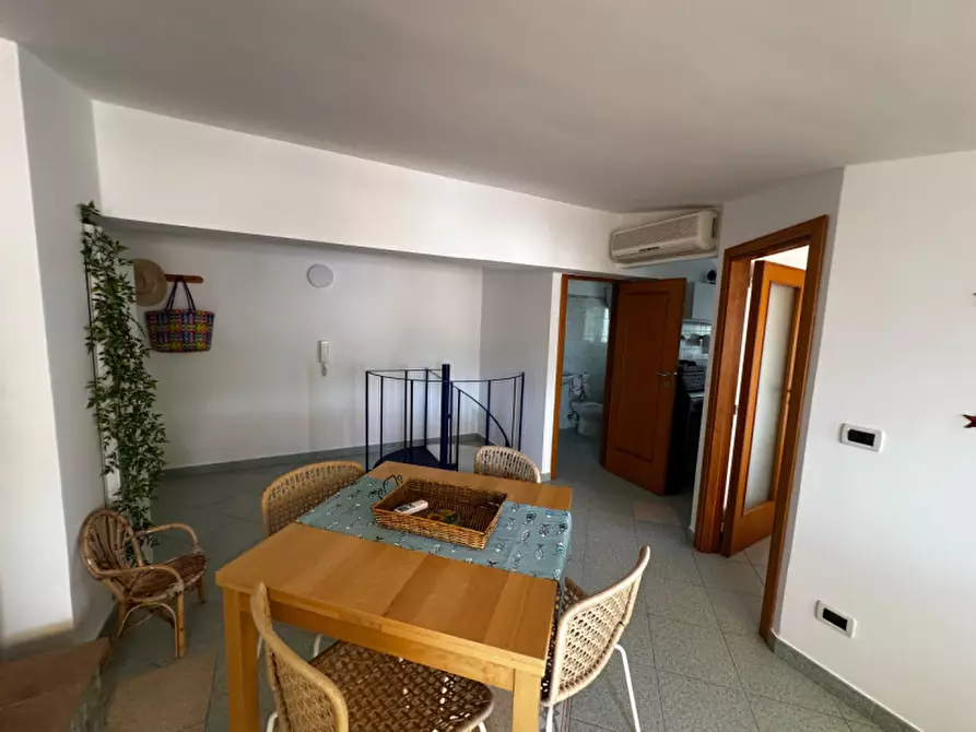 Immagine 21 di Appartamento in vendita  in contrada botterio a Montauro