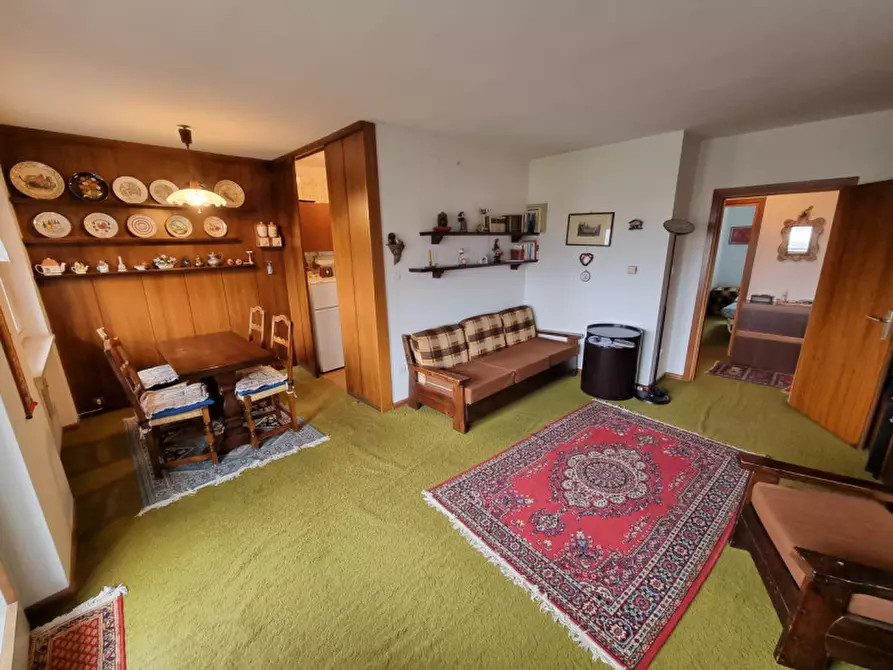 Immagine 2 di Appartamento in vendita  a Ronzone