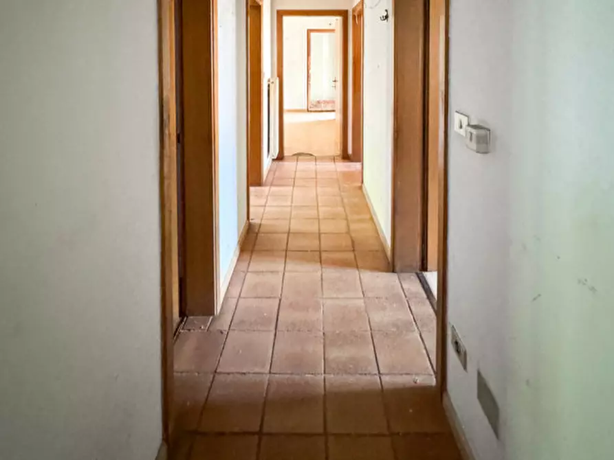 Immagine 14 di Villetta a schiera in vendita  in Kalteggstraße - Via Kaltegg a Montagna .Montan.