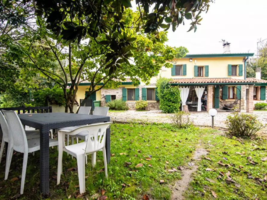 Immagine 4 di Rustico / casale in vendita  in Vicolo Cologna a Teolo