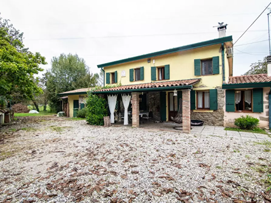 Immagine 7 di Rustico / casale in vendita  in Vicolo Cologna a Teolo