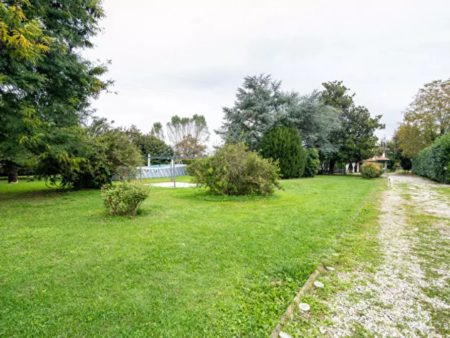 Immagine 33 di Rustico / casale in vendita  in Vicolo Cologna a Teolo