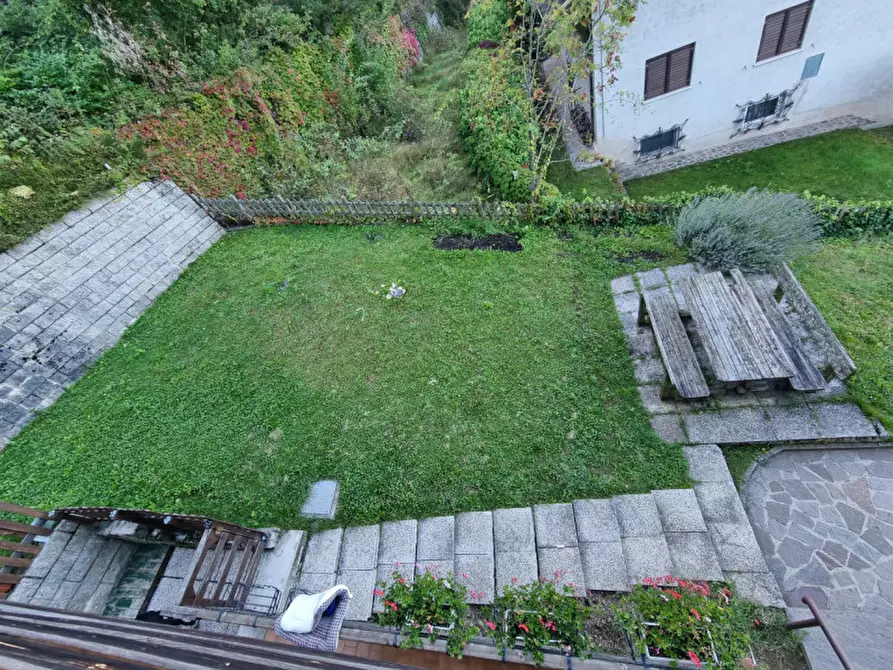 Immagine 19 di Appartamento in vendita  a Predaia