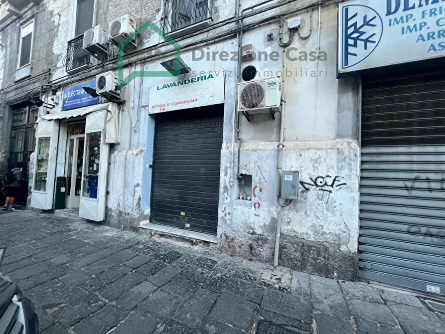 Immagine 4 di Negozio in vendita  in VIA FOGGIA a Napoli
