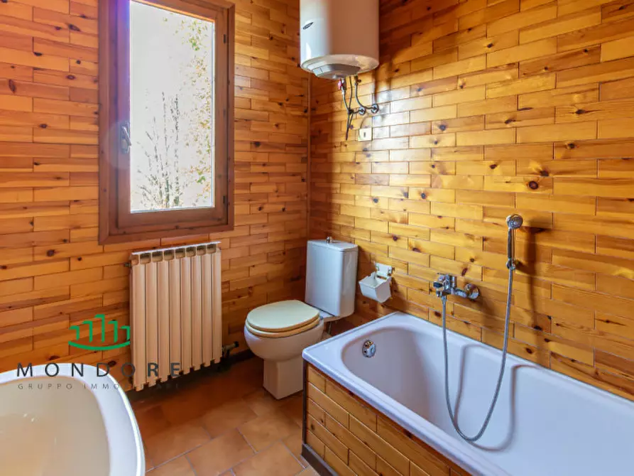 Immagine 18 di Villa in vendita  in Via Montemaggiore a Monte San Pietro