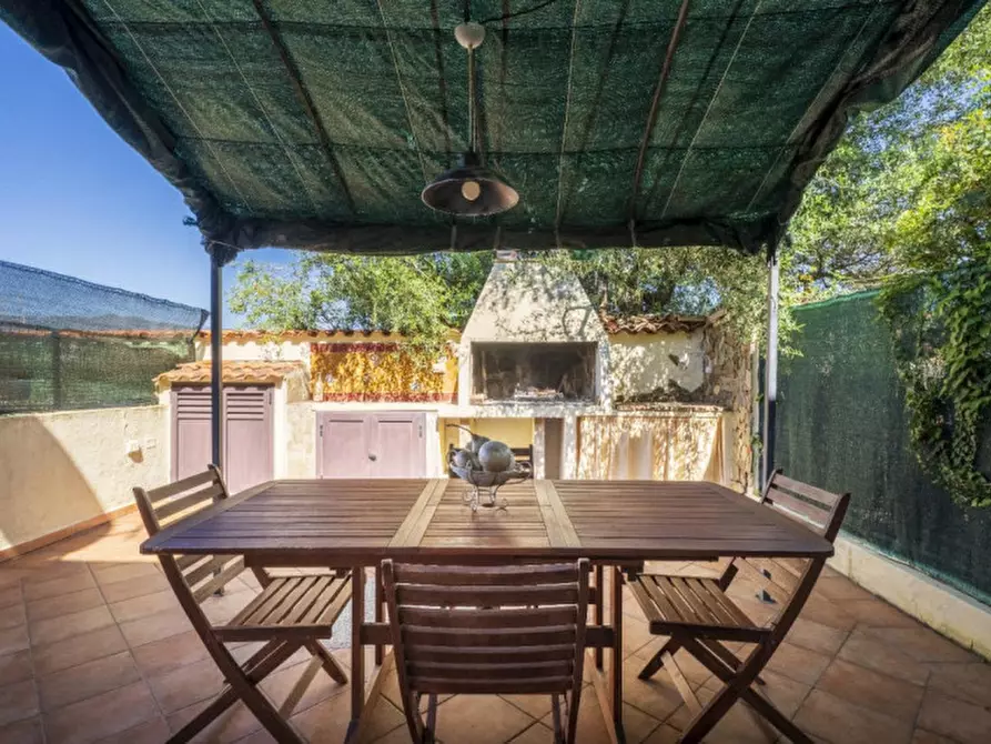 Immagine 2 di Villetta a schiera in vendita  in Lottizzazione Mulvoni a Pula