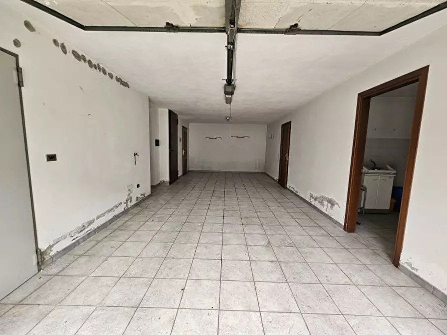 Immagine 31 di Villa in vendita  in Via Monsignor Bugnano 12 a Villafranca D'asti