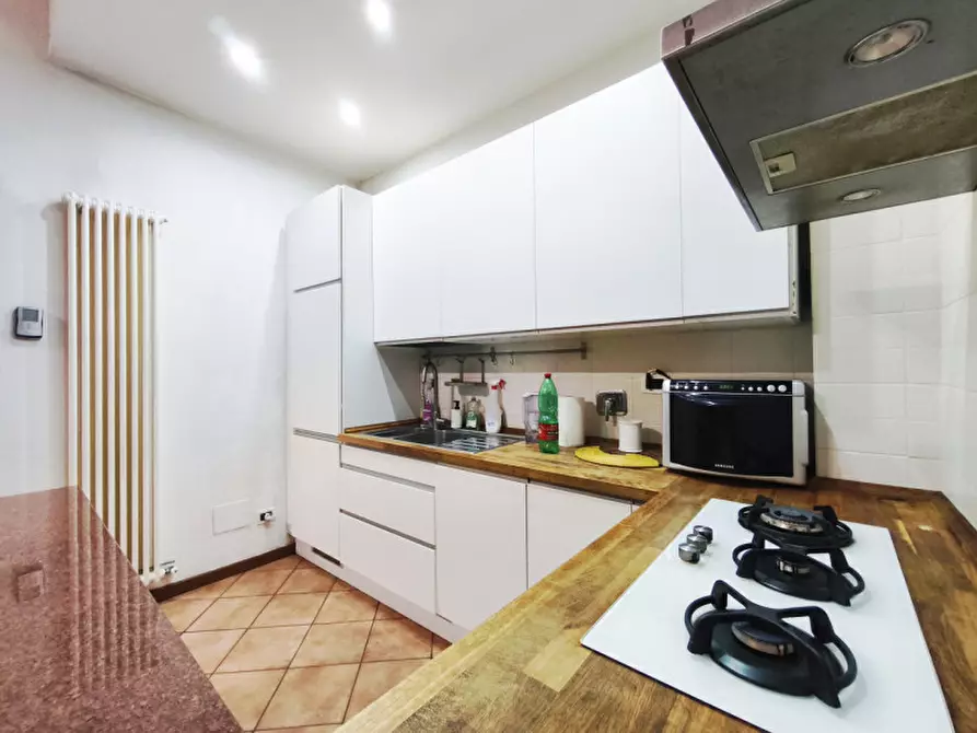 Immagine 4 di Appartamento in vendita  in Via delle Belle Arti a Bologna