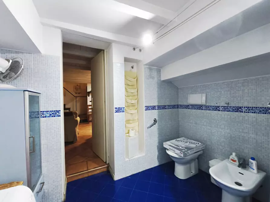 Immagine 20 di Appartamento in vendita  in Via delle Belle Arti a Bologna