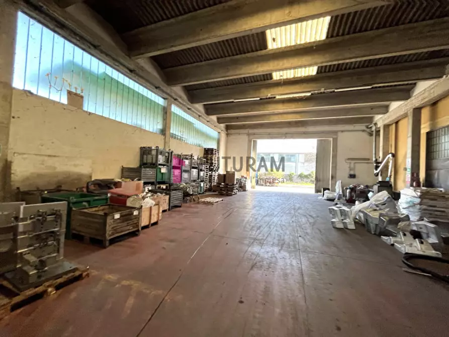 Immagine 9 di Capannone industriale in affitto  in via volta a Limena