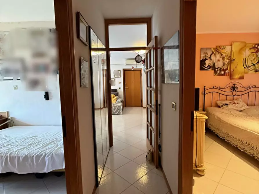 Immagine 18 di Appartamento in vendita  in Via delle Mimose a Senigallia