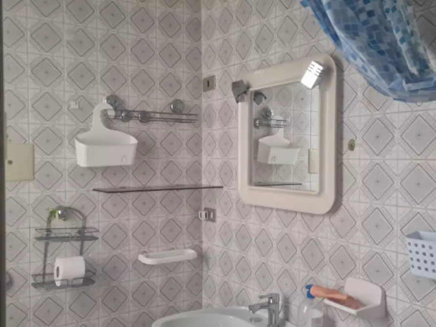 Immagine 7 di Appartamento in affitto  in Via Lago di Carezza a Montesilvano