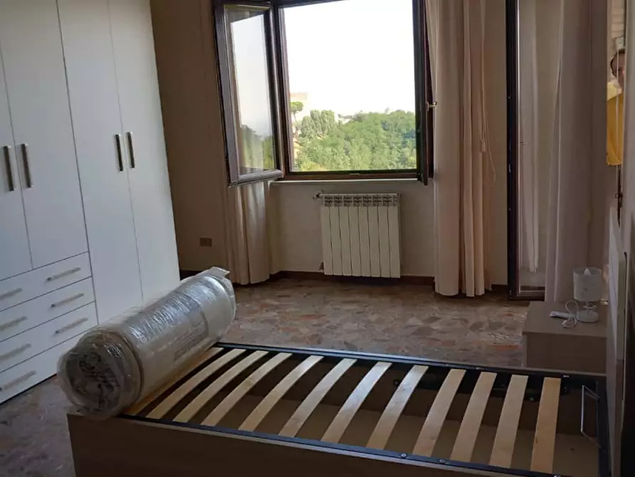 Immagine 6 di Camera in affitto  in Traversa privata Tommaso de Amicis 29 a Napoli