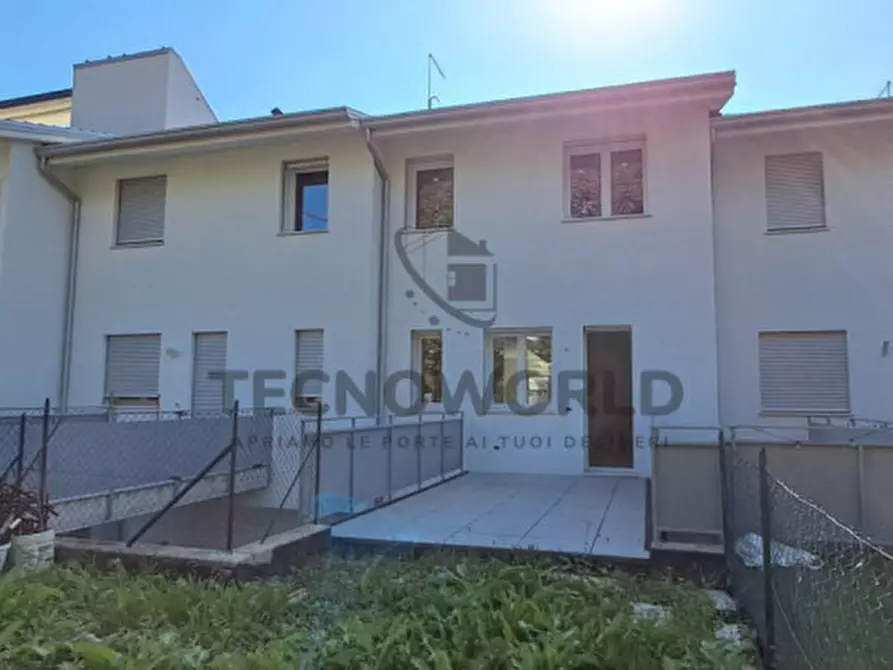 Immagine 12 di Villetta a schiera in vendita  in Via Rumor a Isola Vicentina