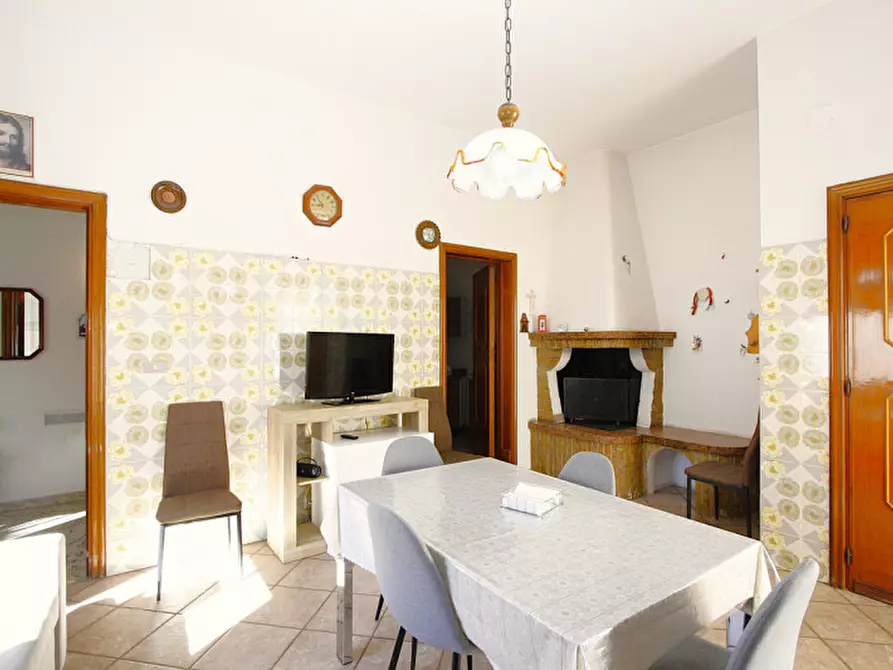 Immagine 5 di Appartamento in vendita  in Via Don Carlo Gnocchi a Parabita