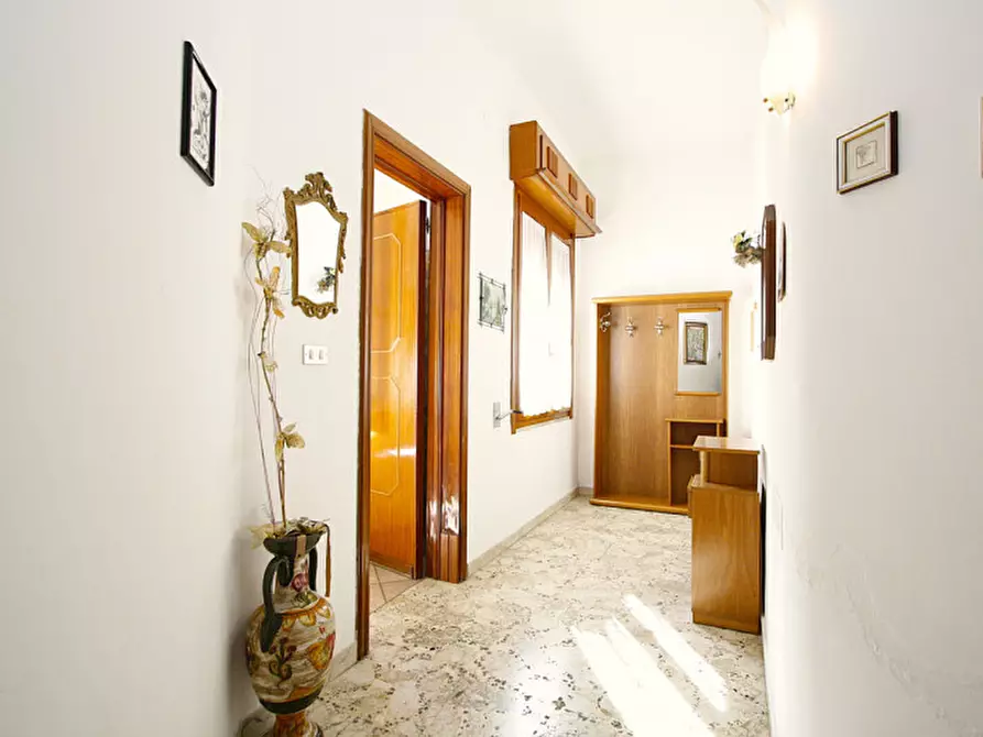 Immagine 10 di Appartamento in vendita  in Via Don Carlo Gnocchi a Parabita